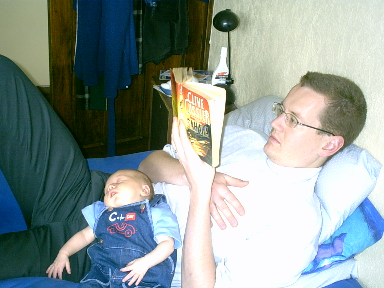 Baby/2003-11-09/09 11 03 003.JPG